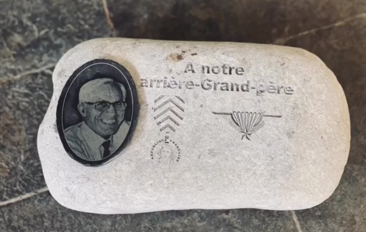 Mémoire gravée dans la pierre