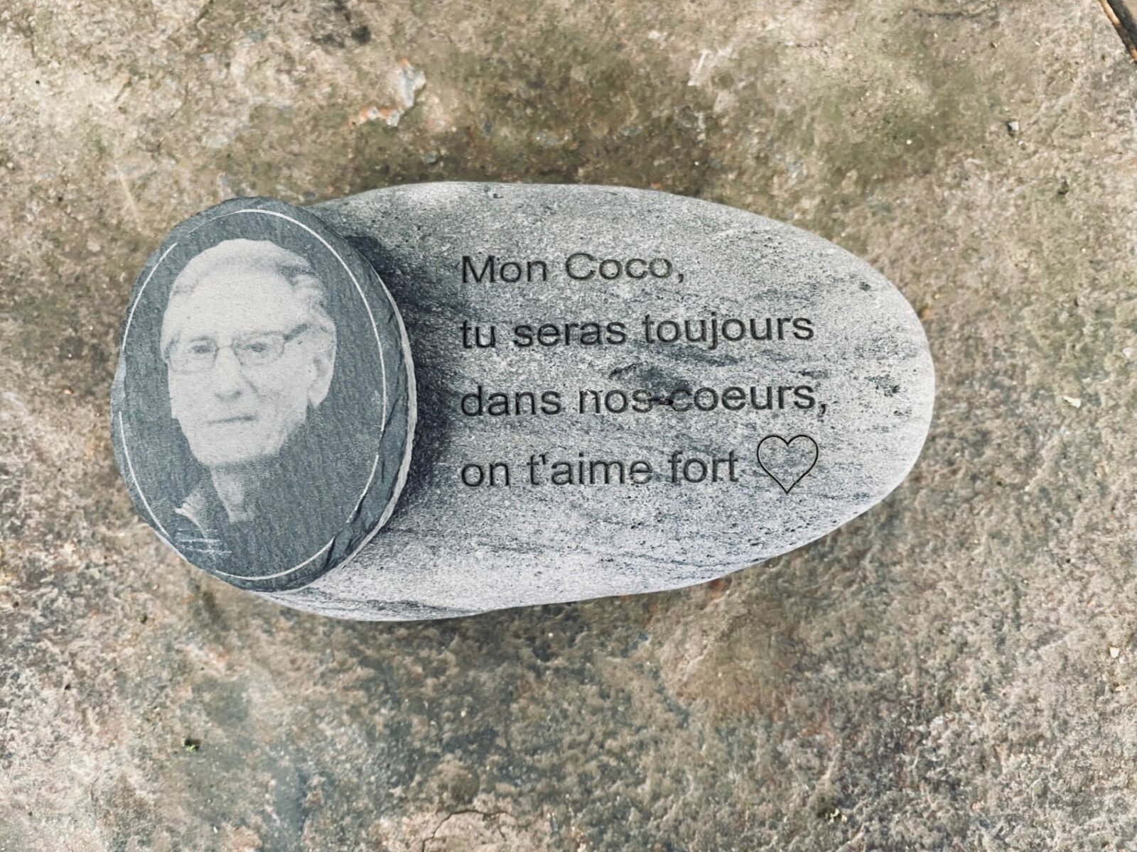 Mémoire gravée dans la pierre