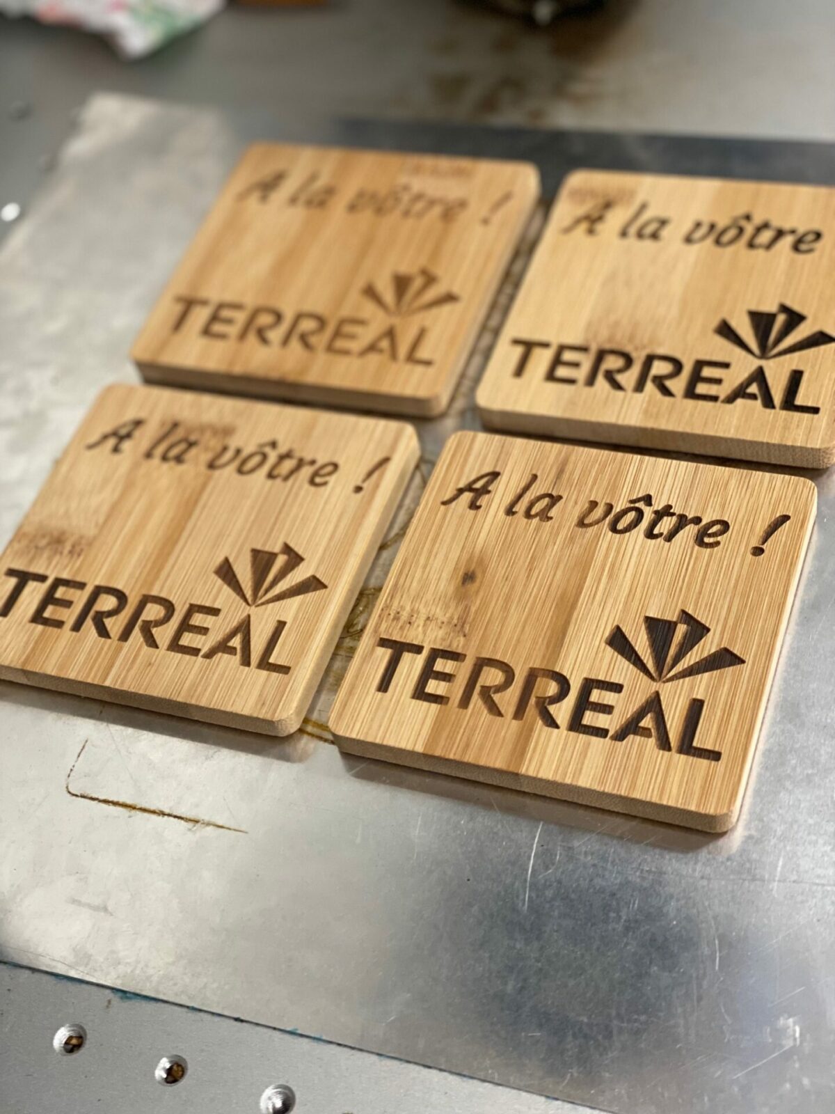 Sous-verres personnalisés pour l'entreprise